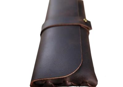 tamsiai ruda penlaas.