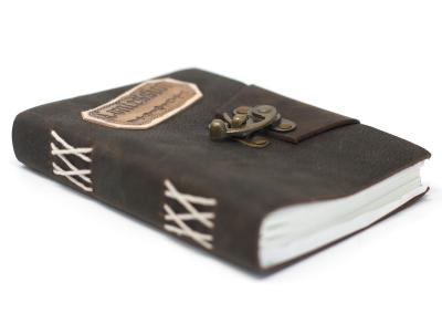 Odinė užrašinė – Black Confessions with Lock Notebook (18x13 cm)