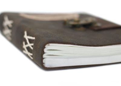 Odinė užrašinė – Black Confessions with Lock Notebook (18x13 cm)