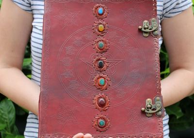 Odinė užrašinė – Huge 7 Chakra Leather Book - 25X32.5cm