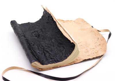 Odinė užrašinė – Rolled Leather Travel Notebook - Black  21x15cm
