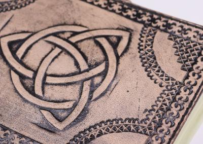 Odinė užrašinė – Circle Triquetra - Esoteric Notebook - Antique Grey - 17.5x12.5x3cm